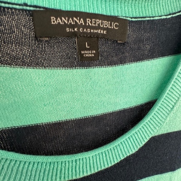 Banana Republic Mint & Navy Striped Silk Cashmere Short Sleeve Sweater EUC - Picture 2 of 10
